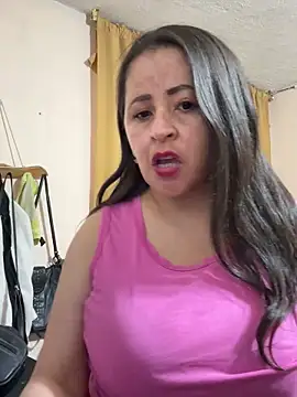 latinfemale online show from November 30, 12:15 am