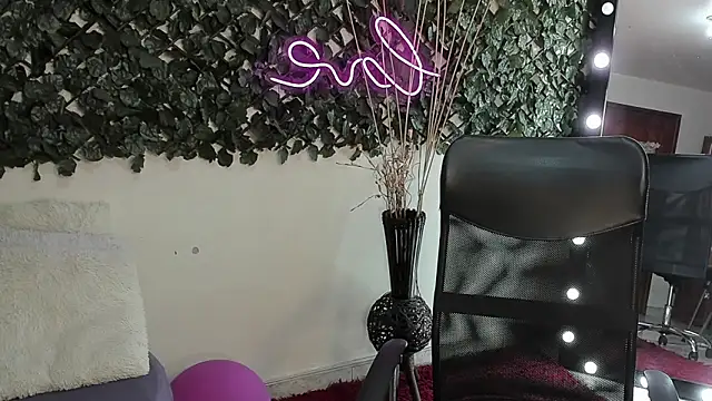 DestinyHills online show from September 15, 12:13 pm