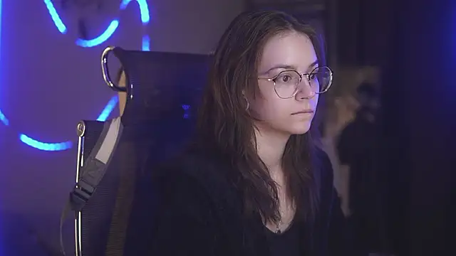 alyssa sweet online show from March 27, 8:26 am