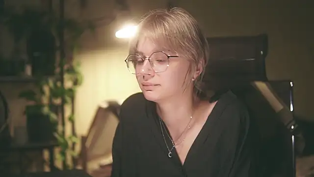 alyssa sweet online show from June 10, 7:07 am