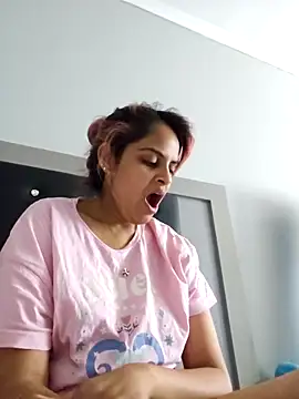 DirtySnowball69 online show from February 11, 7:32 am