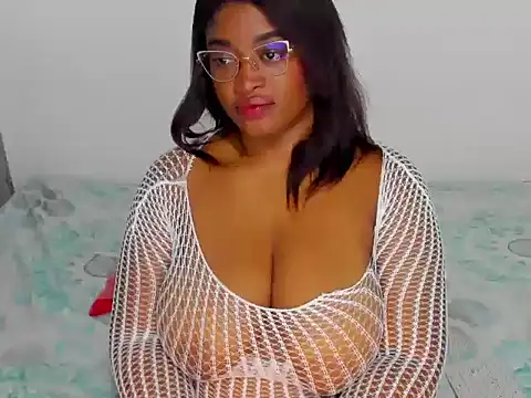 NinaGrey  online show from February 19, 11:58 pm