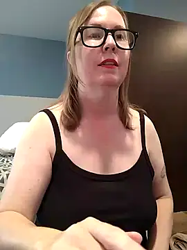 SweetandNaughty1 online show from October 19, 8:55 pm