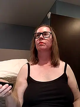 Snapshot of SweetandNaughty1 chatting on September 10, 3:39 am SweetandNaughty1 online show from September 10, 3:39 am