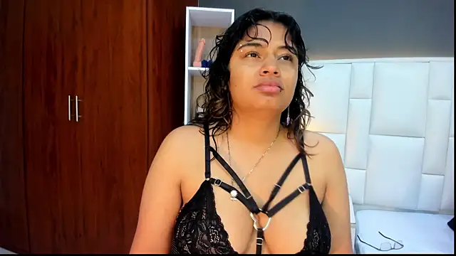 yeral2017 online show from April 25, 1:03 pm