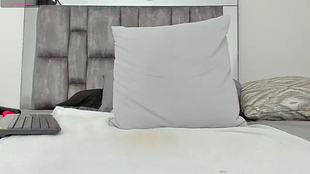 alyssia ocean online show from April 22, 1:19 pm