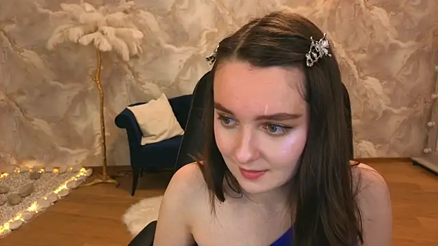 Snapshot of CloudGrace chatting on October 7, 6:34 pm CloudGrace online show from October 7, 6:34 pm
