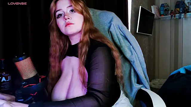 Mini Mo online show from April 24, 1:47 pm