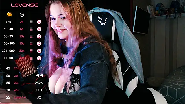 Mini Mo online show from April 28, 1:48 pm