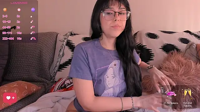 Evie-Luna online show from February 13, 10:11 pm