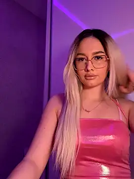 mollyxxx online show from November 25, 3:09 am