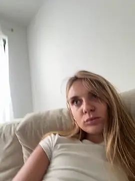 jessieamy online show from March 13, 4:25 am