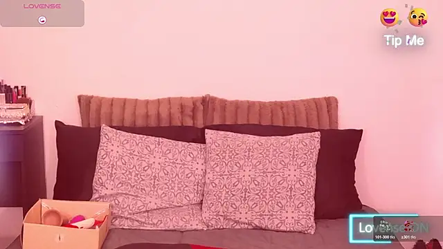 Alenny11 online show from March 2, 5:08 am