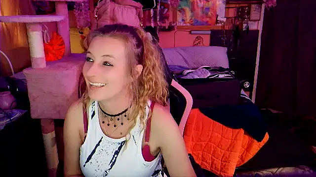 AsiaGoesPro online show from April 22, 10:51 pm