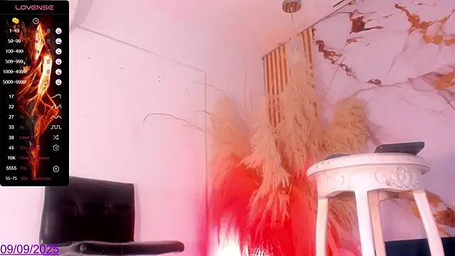 Snapshot of Fuckangelsts chatting on September 9, 8:19 pm Fuckangelsts online show from September 9, 8:19 pm