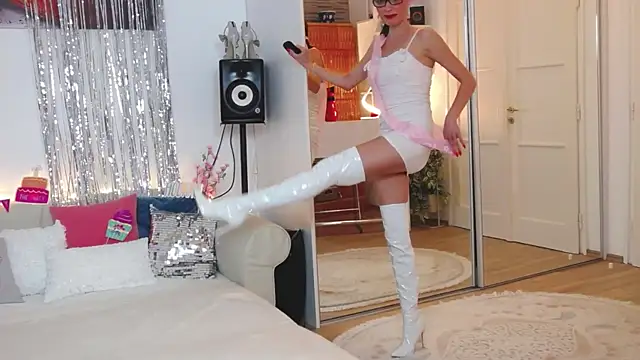 JaneDejaySC online show from June 21, 8:46 pm