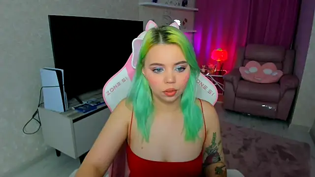 EnergyBunny 1 online show from October 4, 6:12 pm