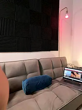 nurse becky online show from November 12, 9:35 pm