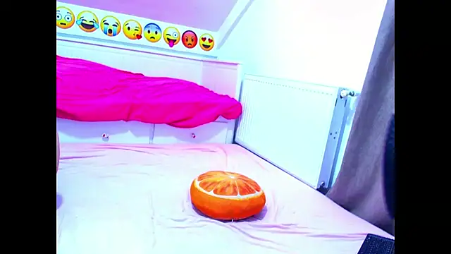 evehotty online show from February 3, 2:53 am