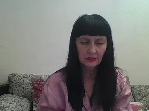 MelanyBanks online show from April 25, 2:58 pm