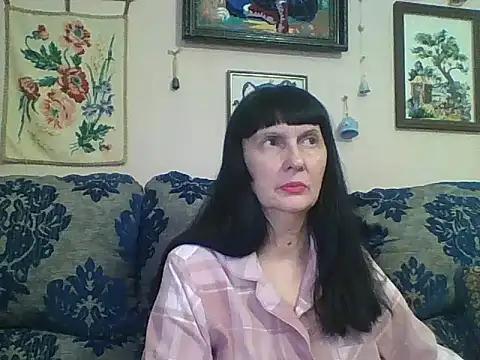 MelanyBanks online show from April 24, 1:14 pm