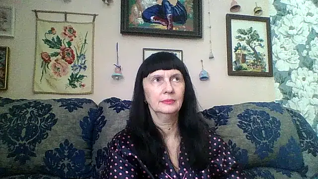 MelanyBanks online show from March 14, 9:43 am