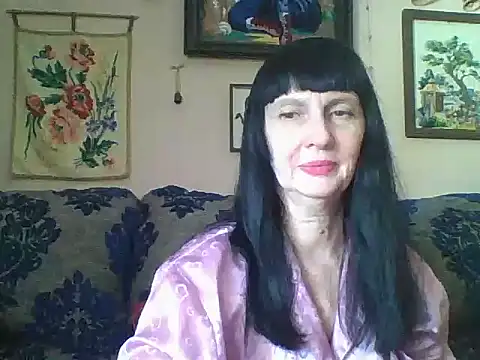 MelanyBanks online show from April 27, 9:50 am