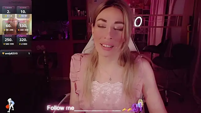 AnnieGOld  online show from April 25, 10:29 pm