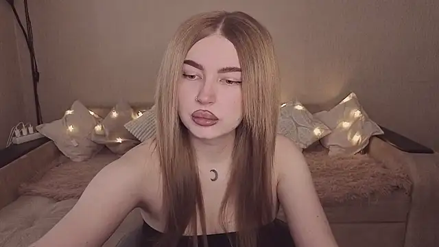 ViolettaLopez online show from March 28, 2:27 pm