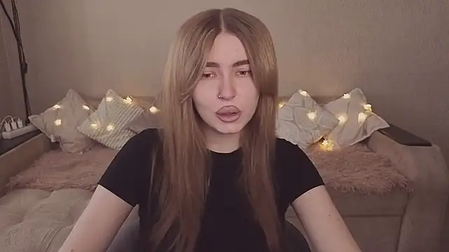 ViolettaLopez online show from April 7, 2:08 pm