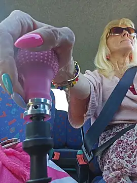 Nathotsexy1 online show from April 30, 7:46 am