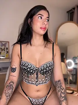 Veronica ar online show from June 9, 2:44 am