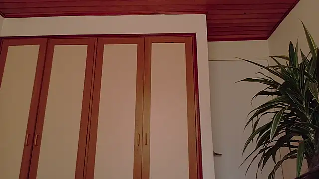 ammy 0 online show from April 21, 2:35 pm