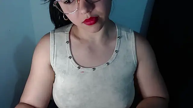 Snapshot of lizbodu chatting on October 8, 11:31 pm lizbodu online show from October 8, 11:31 pm