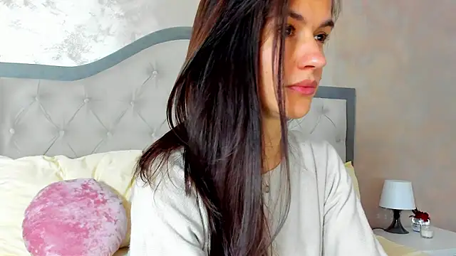 JennaMyers online show from April 27, 7:00 pm