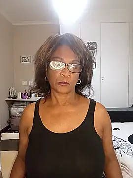 Snapshot of Hotgrannyx chatting on October 15, 4:48 am Hotgrannyx online show from October 15, 4:48 am