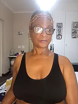 Snapshot of Hotgrannyx chatting on September 28, 2:29 am Hotgrannyx online show from September 28, 2:29 am