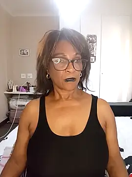 Snapshot of Hotgrannyx chatting on October 17, 7:11 am Hotgrannyx online show from October 17, 7:11 am