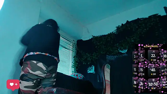 Psychobitch7 online show from April 23, 11:06 am