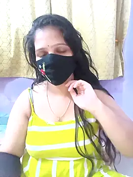 Rising Smiler online show from October 25, 5:42 pm