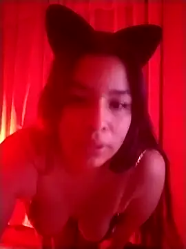 Snapshot of Roxahank chatting on September 19, 4:44 am Roxahank online show from September 19, 4:44 am
