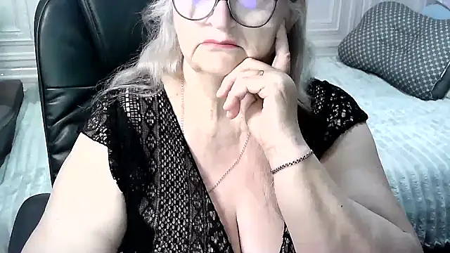 LolkaAlyss online show from April 23, 7:27 pm