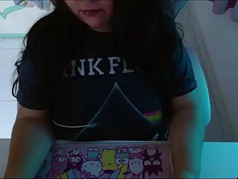 Snapshot of KittyK3 chatting on September 23, 3:59 am KittyK3 online show from September 23, 3:59 am
