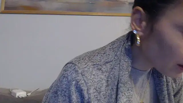 cleophee online show from February 7, 7:45 am