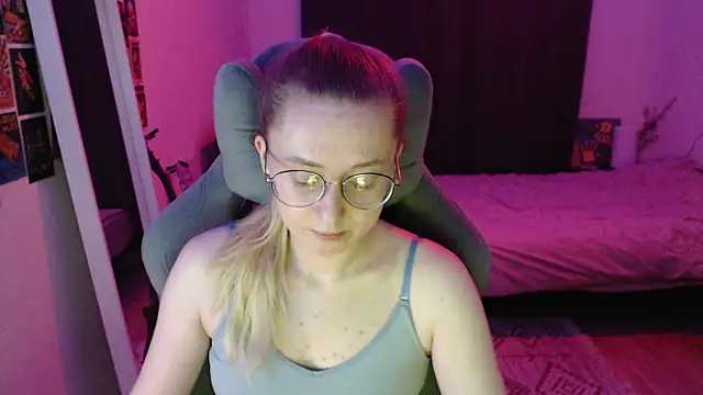 AnabelFrel online show from June 11, 12:20 am