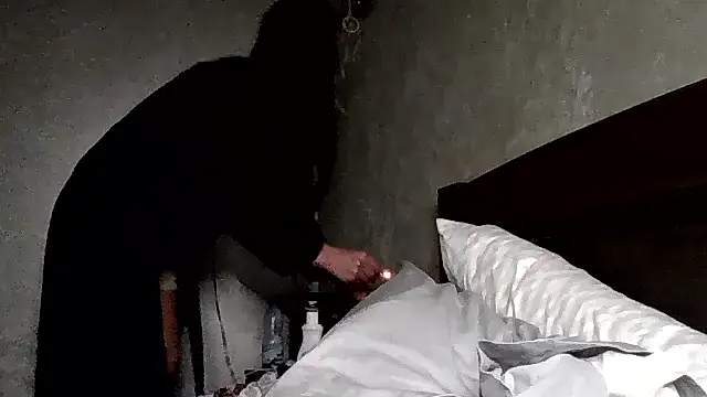 JulianaGold1 online show from February 26, 10:31 pm