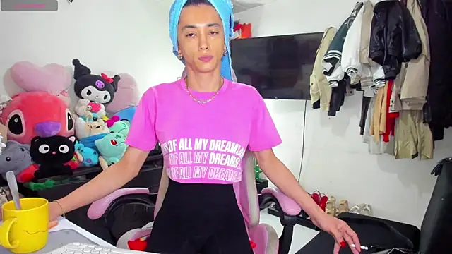 Lawrncesofiets online show from September 25, 5:44 pm