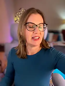 MaiseKnox online show from June 13, 9:12 pm