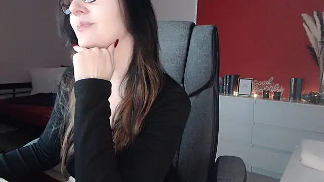 Alina Lamour online show from October 27, 6:13 pm