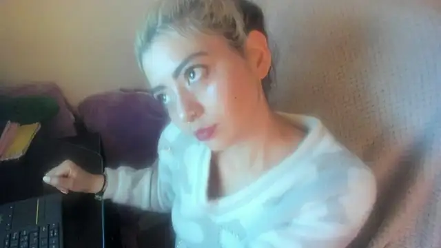 Sammysammy  online show from June 18, 8:59 am
